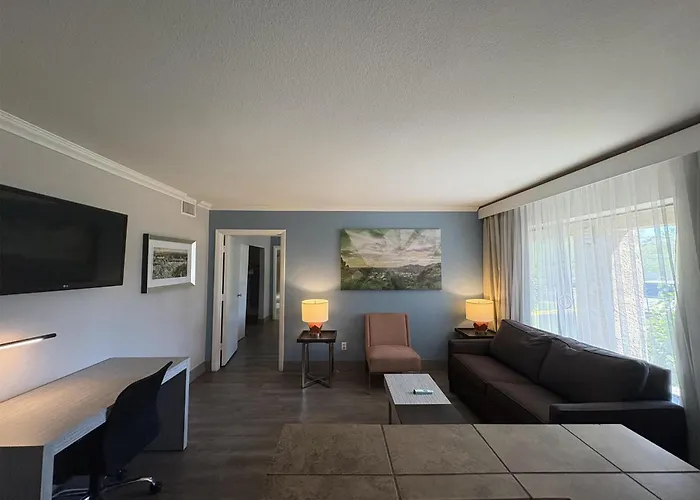 Hotel Surestay Innsuites & By Western 3*