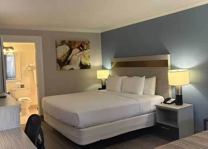 Surestay Innsuites & By Western Phoenix