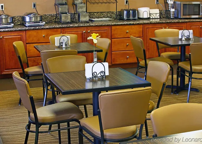 Surestay Innsuites & By Western Hotel 3*