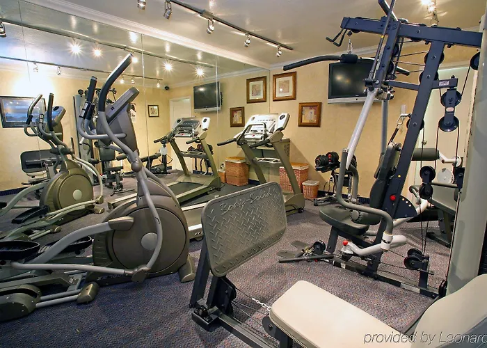 Hotel Surestay Innsuites & By Western Phoenix