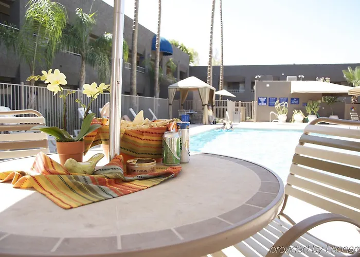 Surestay Innsuites & By Western