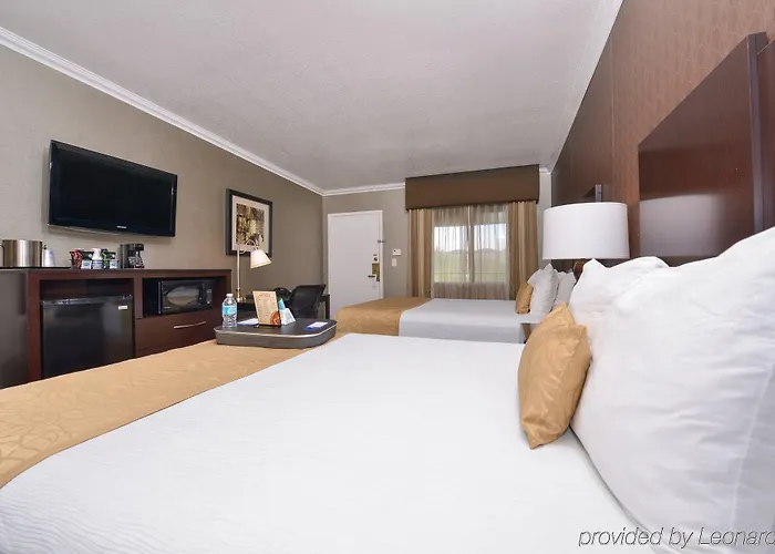 Surestay Innsuites & By Western Hotel