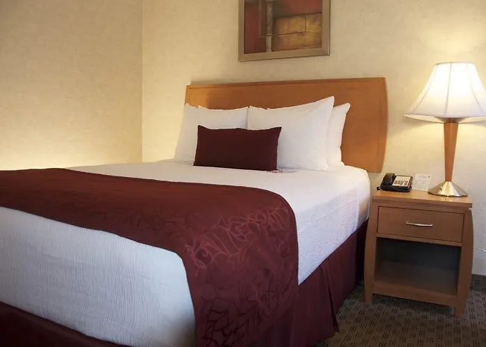 Hotel Surestay Innsuites & By Western