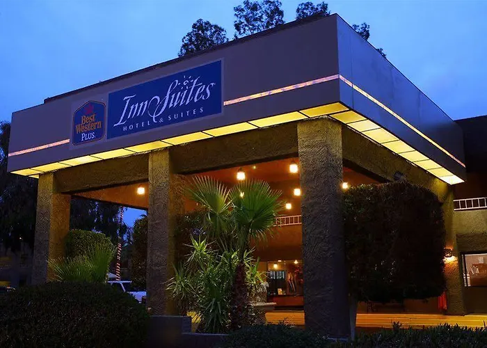 Hotel Surestay Innsuites & By Western Phoenix