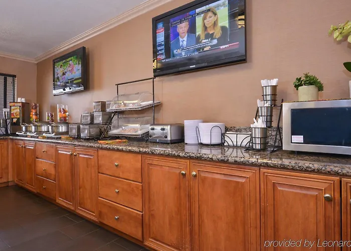 Surestay Innsuites & By Western Phoenix